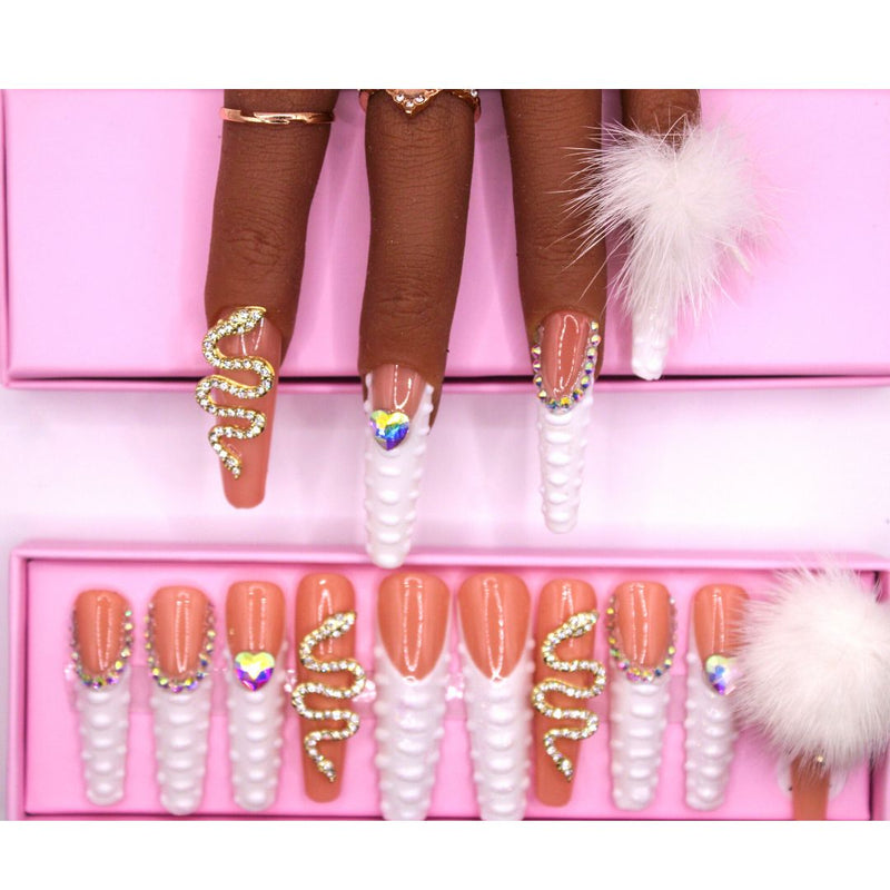 Luxury press on nails- 24pc Set  Press nails with crystals