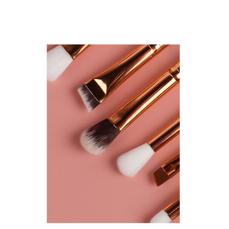 Personalized makeup bag + 16 pc Brush Set